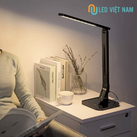 Ứng dụng đèn bàn led tại phòng ngủ